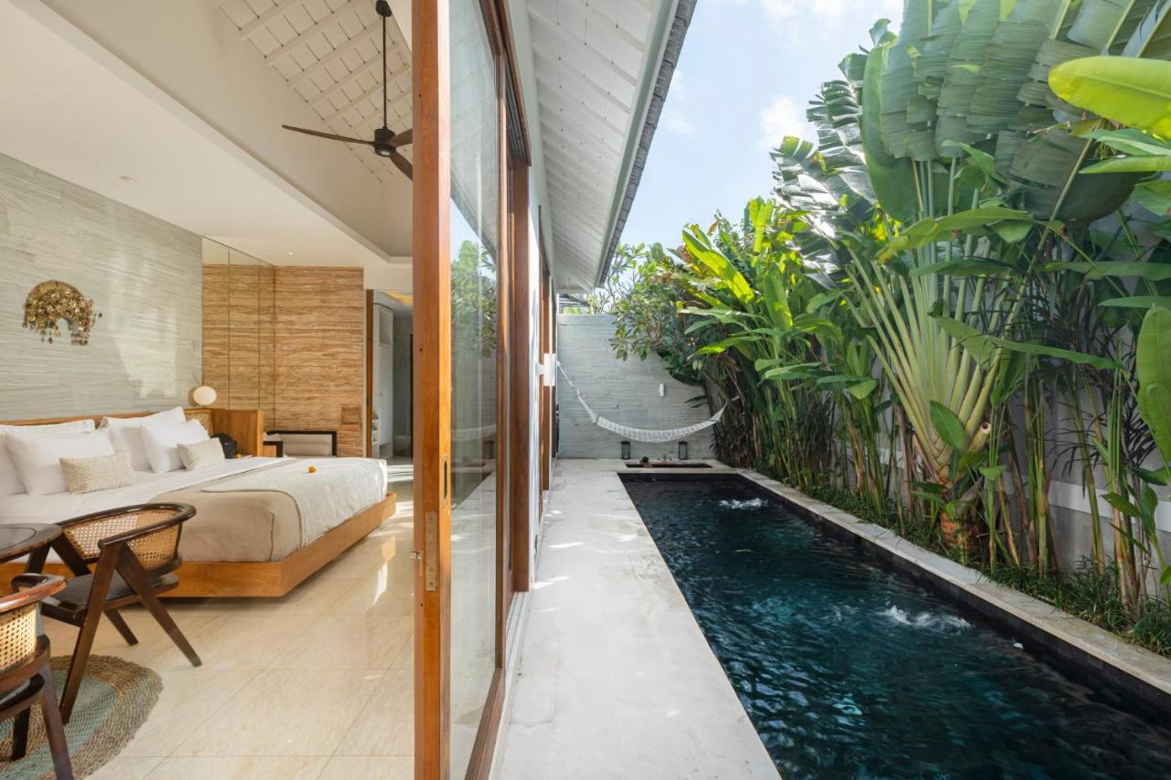 Astera Villa Seminyak Exteriör bild