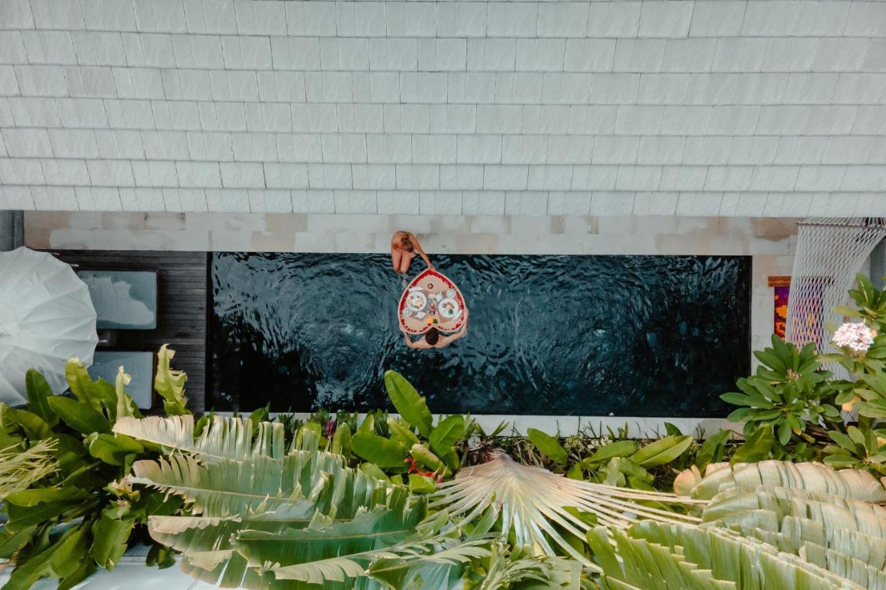Astera Villa Seminyak Exteriör bild