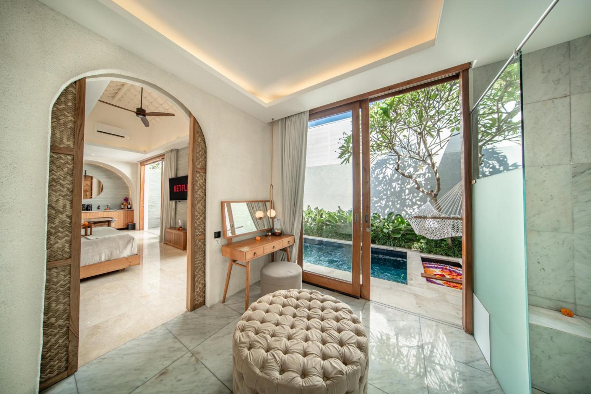 Astera Villa Seminyak Exteriör bild