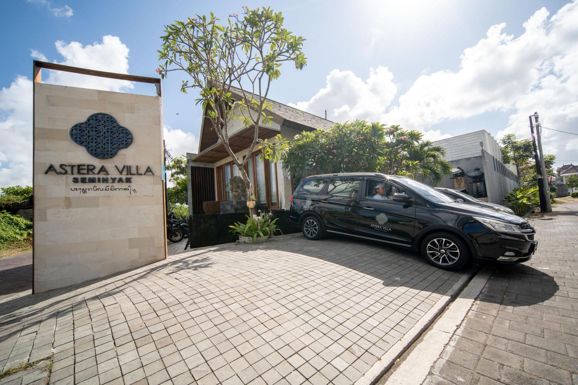 Astera Villa Seminyak Exteriör bild
